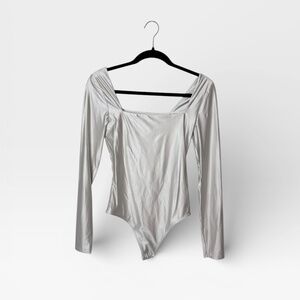 Babaton Size Small Shimmer Bodysuit (B)‎